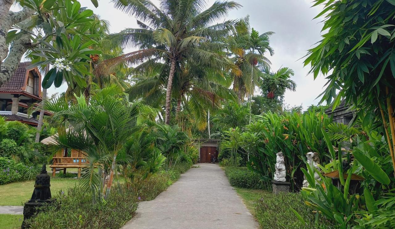 Matahari Inn Kuta  Esterno foto